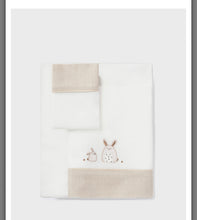 Carica l&#39;immagine nel visualizzatore di Gallery, Lenzuolo culla ricamo in cotone neonato
