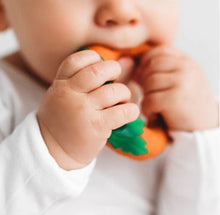 Carica l'immagine nel visualizzatore di Gallery, Cathy la carota