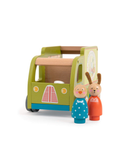 Carica l'immagine nel visualizzatore di Gallery, Camioncino Street-food in legno La Grande Famille Moulin Roty