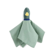 Carica l'immagine nel visualizzatore di Gallery, DOUDOU ANATRA ANATOLE IN MUSSOLA DI COTONE
