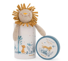 Carica l'immagine nel visualizzatore di Gallery, Peluche Moulin Roty Leone Paprika con cofanetto, Sous Mon Baobab
