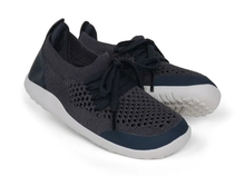 Carica l&#39;immagine nel visualizzatore di Gallery, Play knit Trainer Navy
