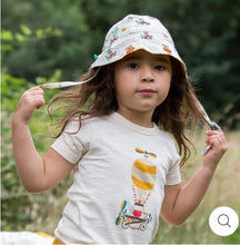 Carica l'immagine nel visualizzatore di Gallery, T-shirt bambina Little Green Radicals
