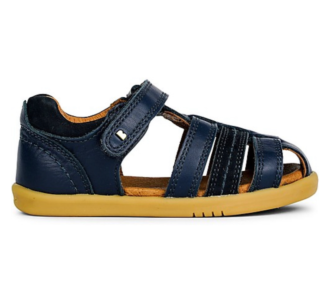 Roam Closed Sandal Navy